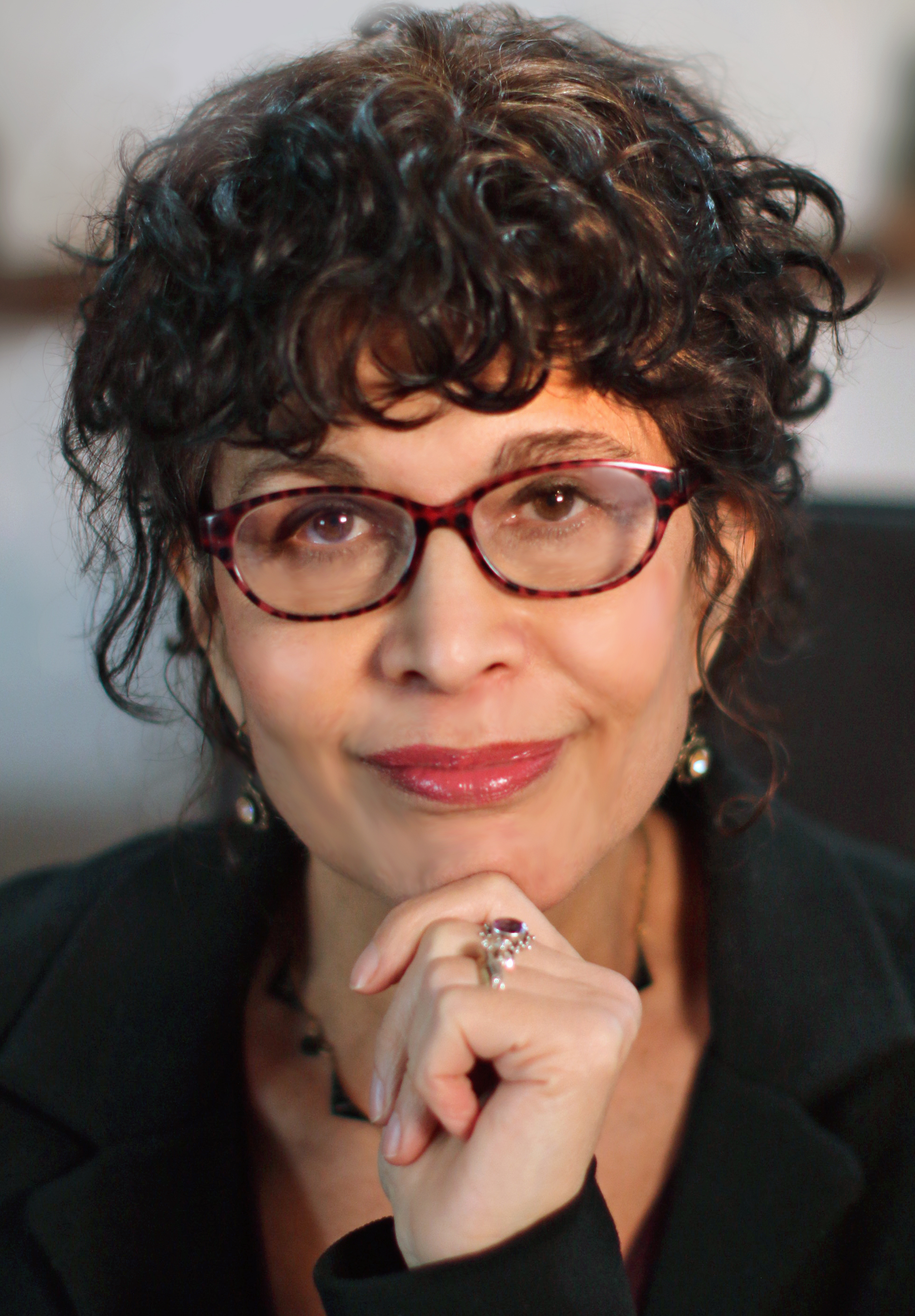 Dr. Lidia Abrams